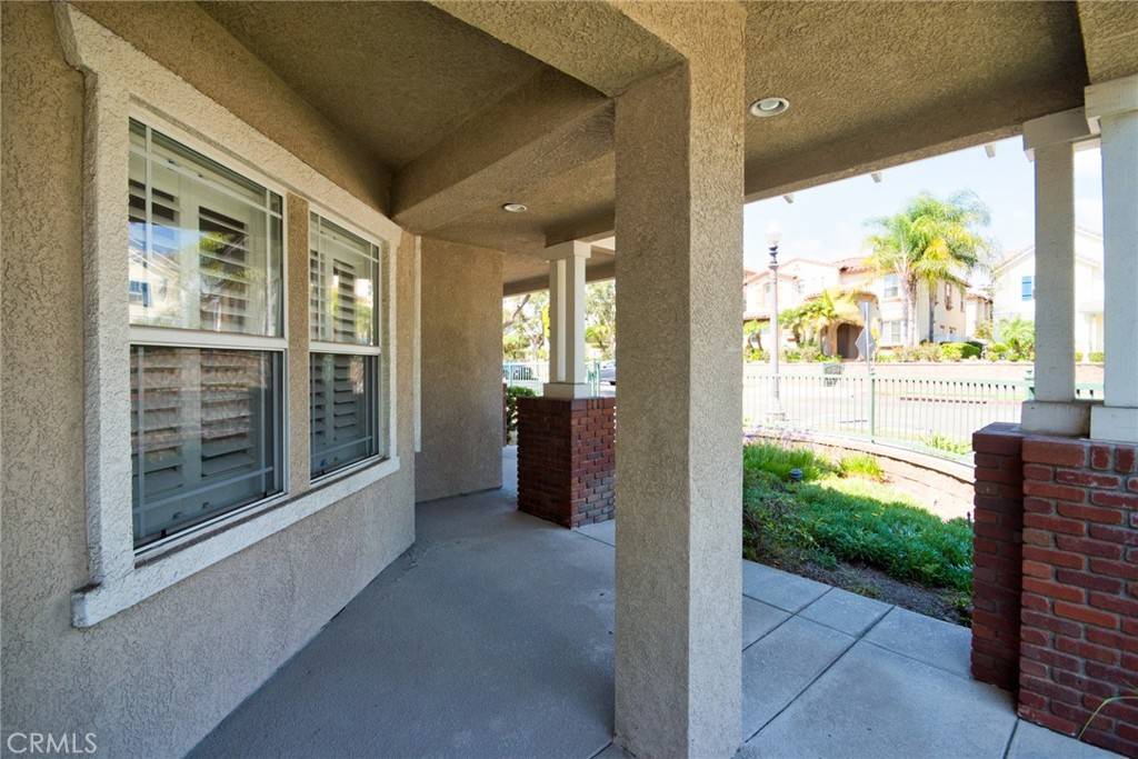 Fullerton, CA 92833,2006 Hetebrink St.