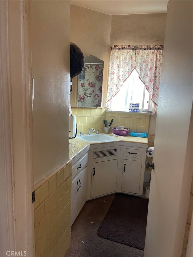 Gardena, CA 90249,15200 Atkinson