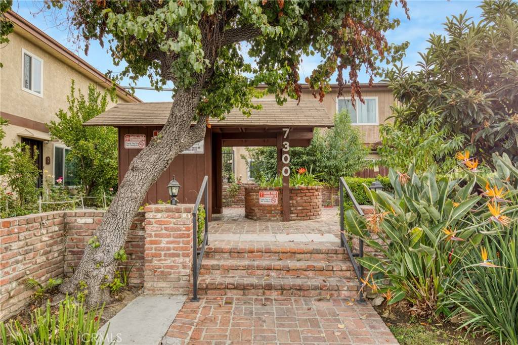 Van Nuys, CA 91405,7300 Lennox AVE #J5