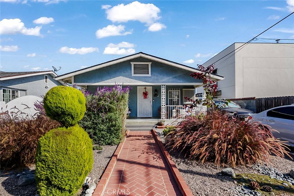 Bell, CA 90201,6336 Pala AVE