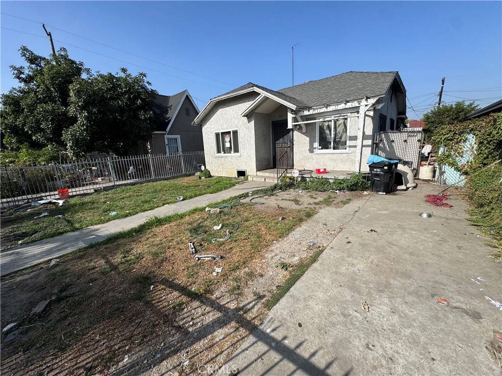 Los Angeles, CA 90003,343 W 84th