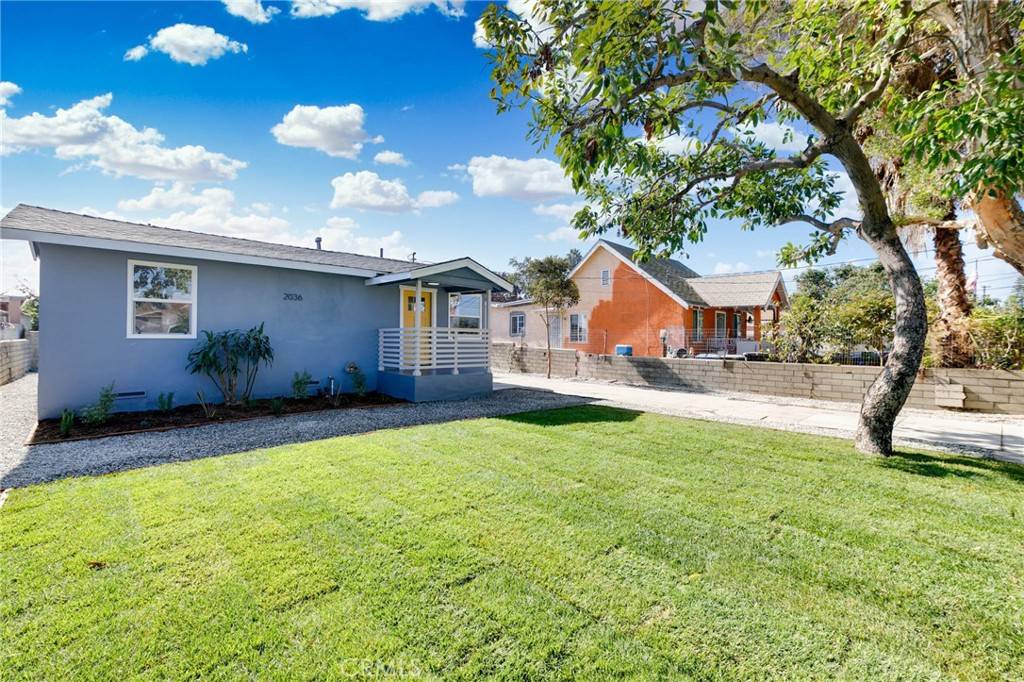 Compton, CA 90222,2036 E Shauer