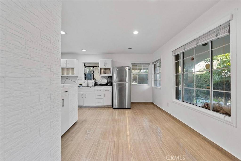 Huntington Park, CA 90255,4080 Broadway