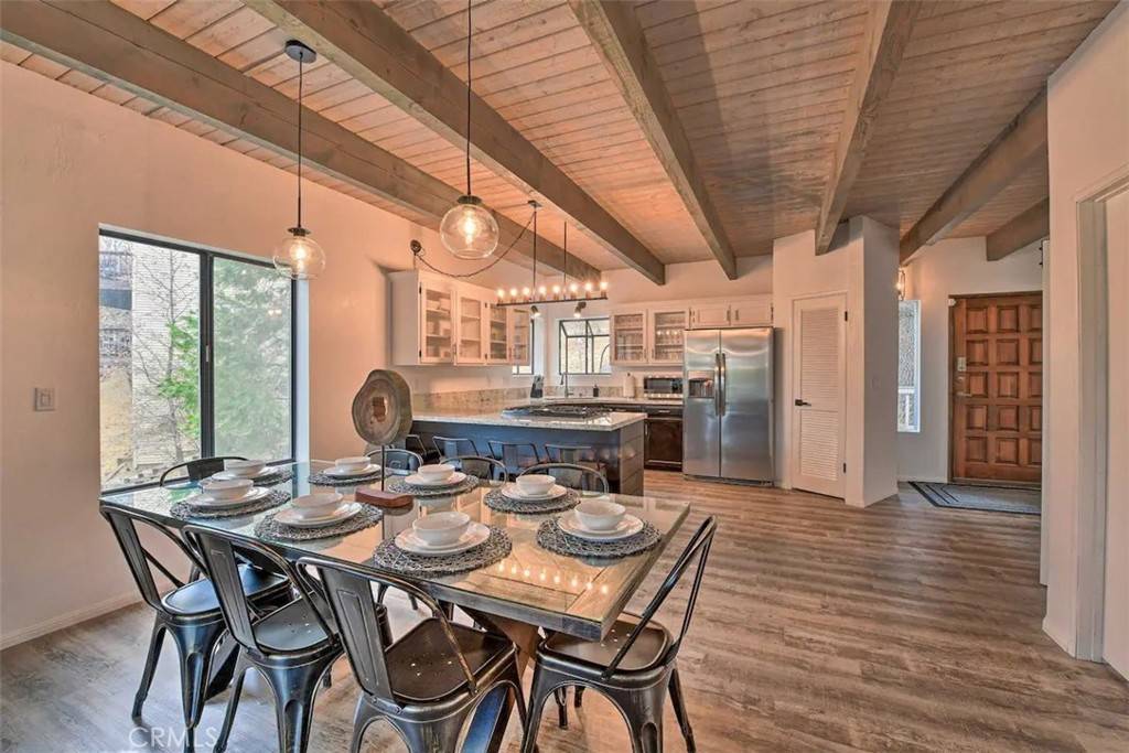 Lake Arrowhead, CA 92352,143 Cumberland DR