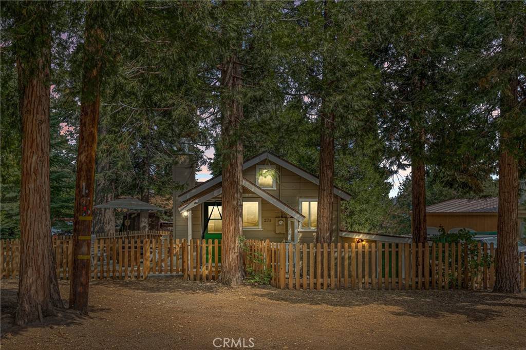 Twin Peaks, CA 92352,271 La Casita DR