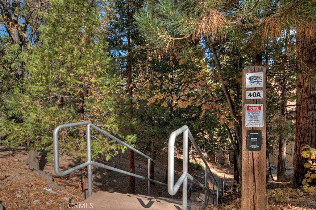 Lake Arrowhead, CA 92352,27538 W Shore RD