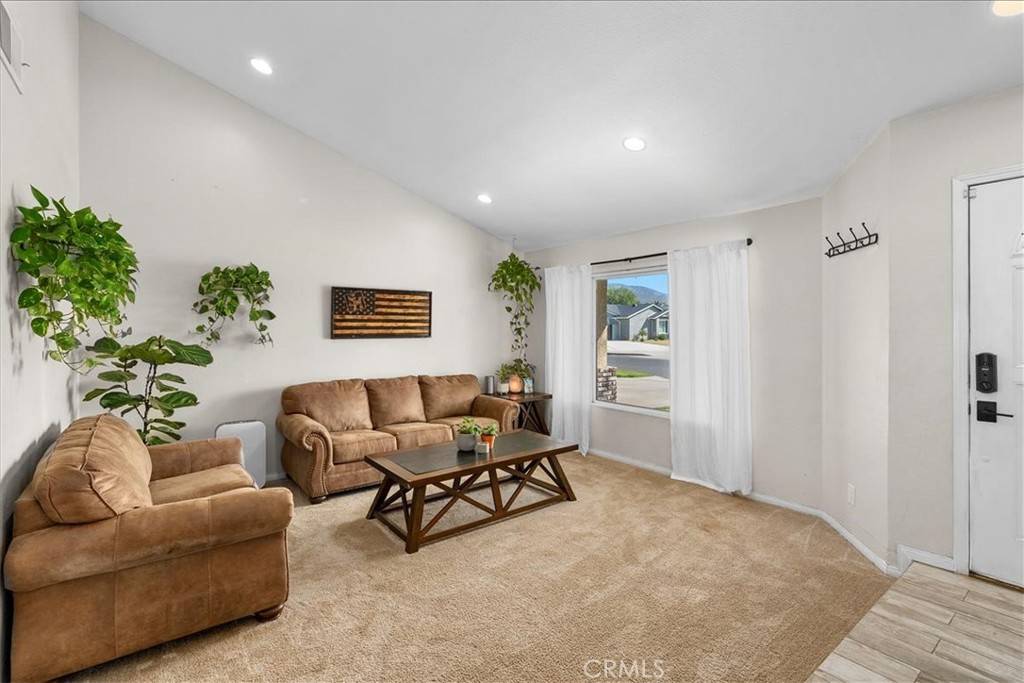 Jurupa Valley, CA 92509,4415 Vernon AVE