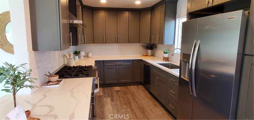 El Segundo, CA 90245,1429 E Mariposa AVE