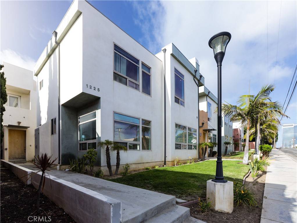 El Segundo, CA 90245,1225 Grand Ave. #D #D