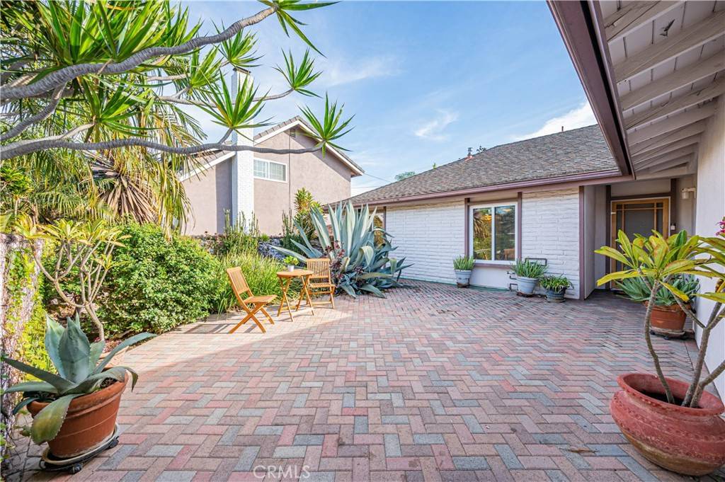 Fountain Valley, CA 92708,9668 Dove Circle