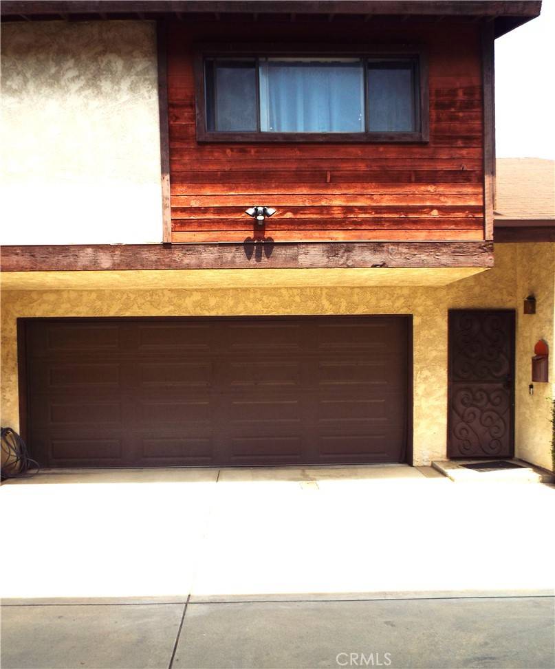 Hawthorne, CA 90250,11433 Oxford AVE