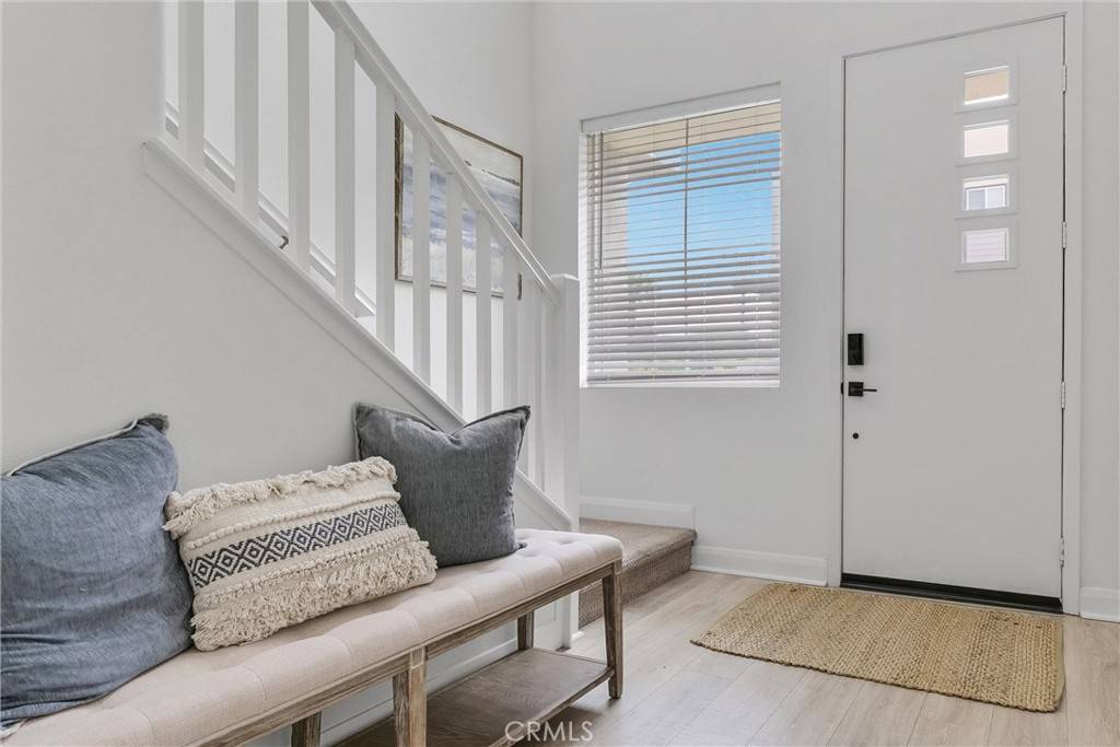 El Segundo, CA 90245,542 E Imperial AVE