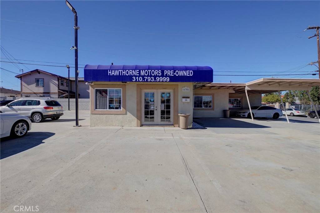 Lawndale, CA 90260,16301 W Hawthorne BLVD
