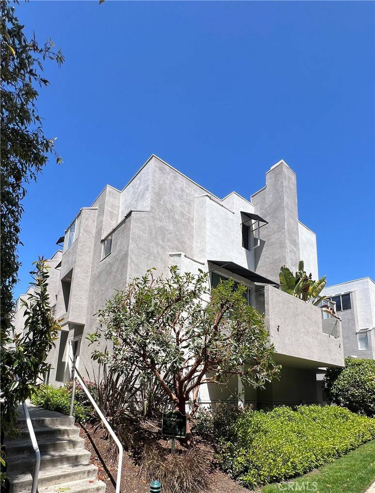 Hermosa Beach, CA 90254,501 Herondo Street #68