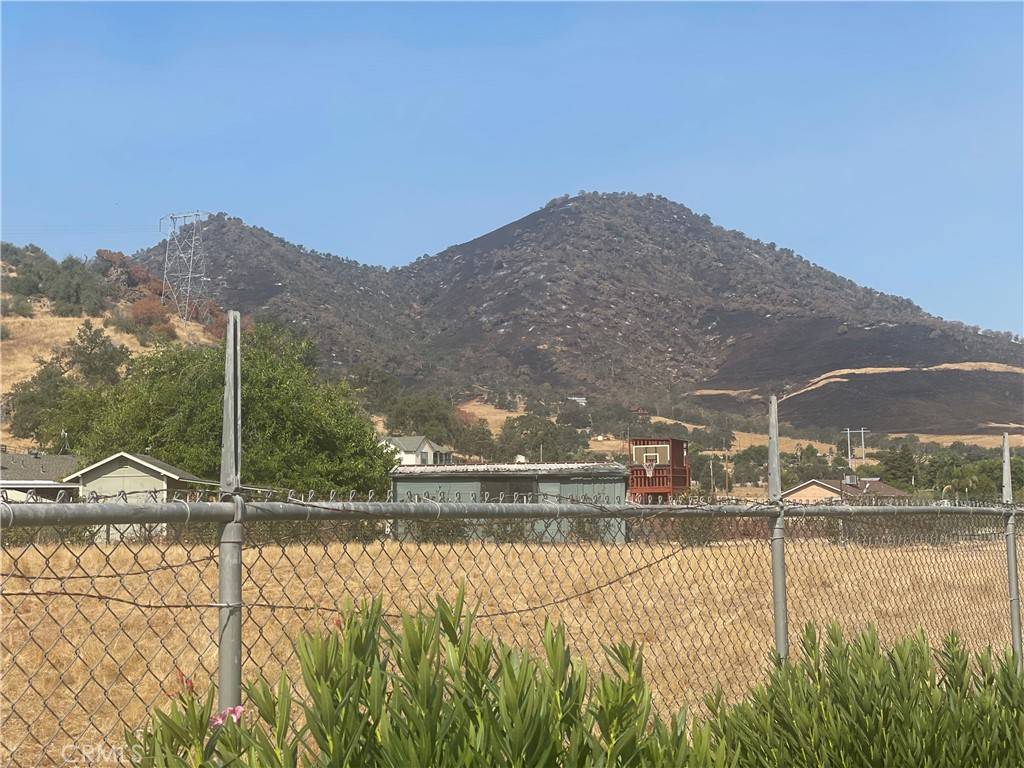 Sanger, CA 93657,6009 Elwood RD