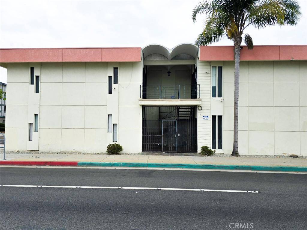 Hawthorne, CA 90250,13663 Prairie AVE #E