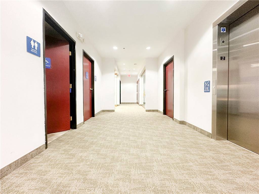 Newbury Park, CA 91320,3205 Old Conejo RD #203
