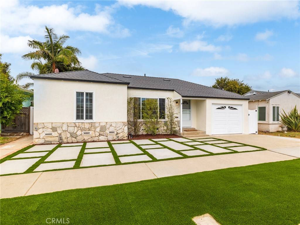 Hawthorne, CA 90304,5451 W 117th ST