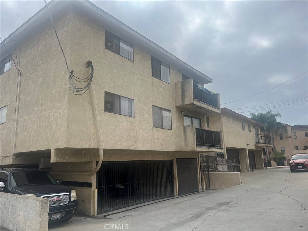 San Pedro, CA 90731,929 S Alma ST