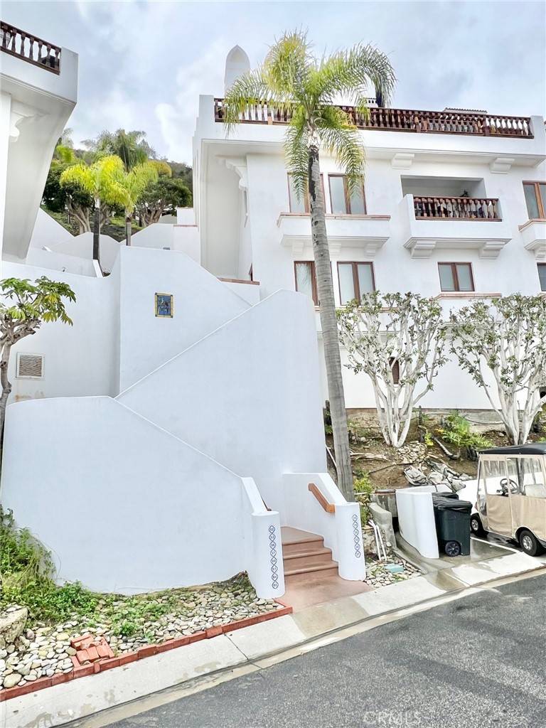 Avalon, CA 90704,36 Camino De Flores #69