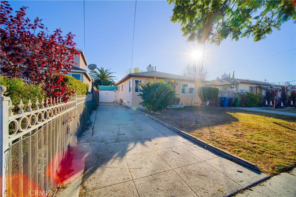 Torrance, CA 90501,1642 W 215th ST