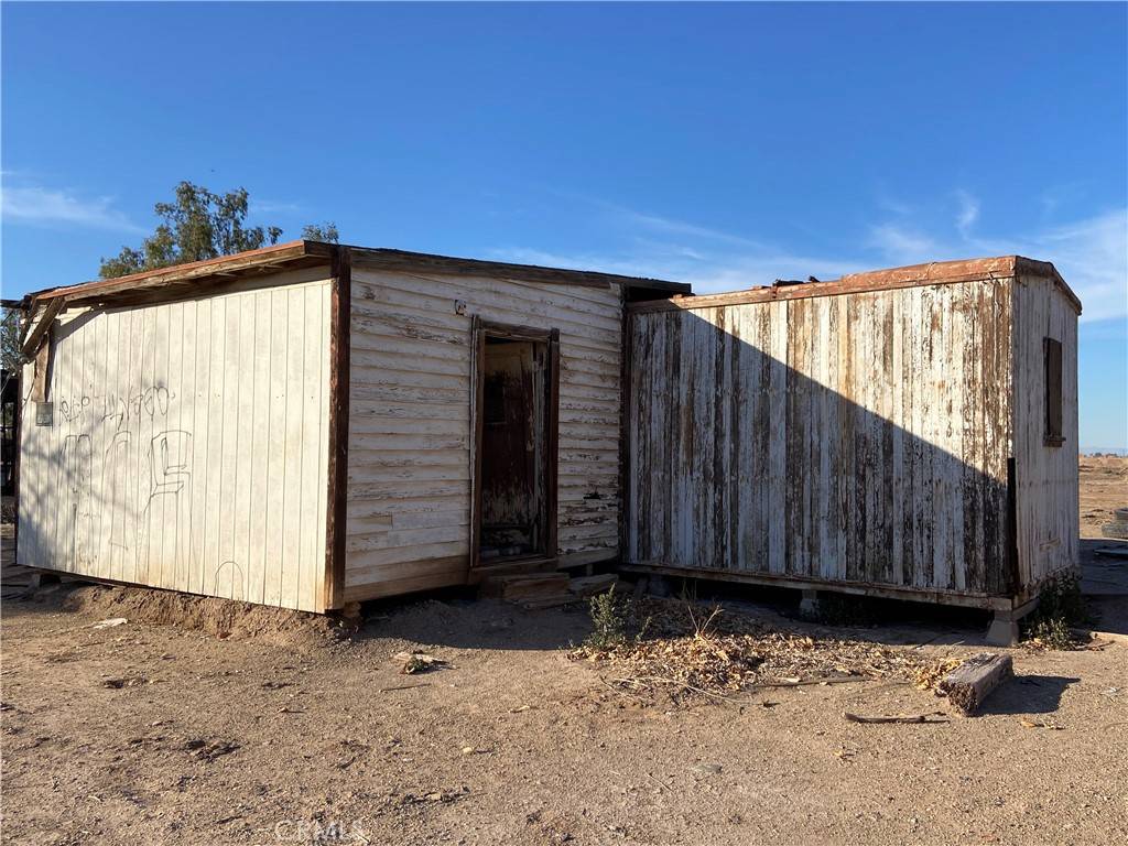 Holtville, CA 92250,1896 & 1890 E Underwood RD
