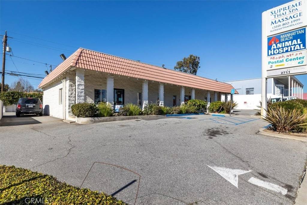 Manhattan Beach, CA 90266,2711 N Sepulveda BLVD