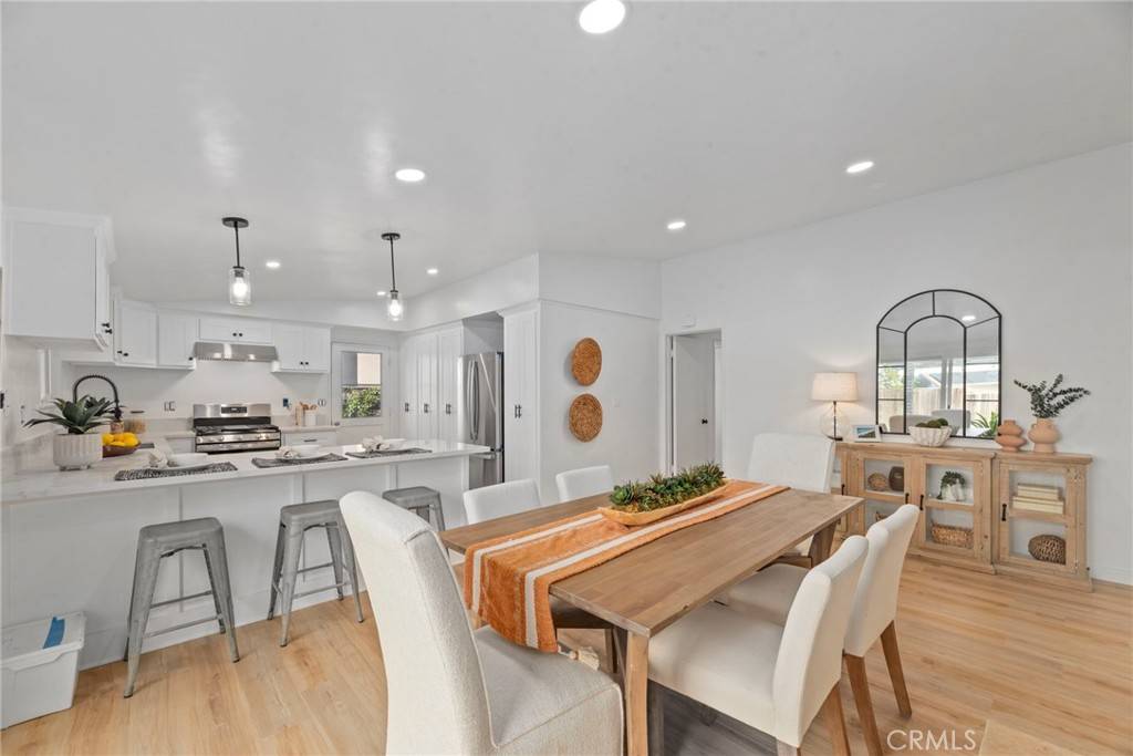 Rancho Palos Verdes, CA 90275,5223 Sunny Point PL