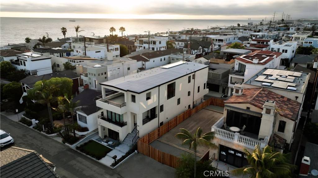Manhattan Beach, CA 90266,437 29th ST