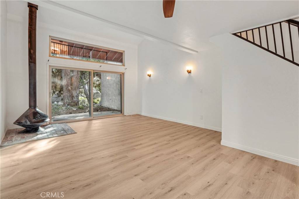 Long Beach, CA 90815,7890 E Spring ST #5J