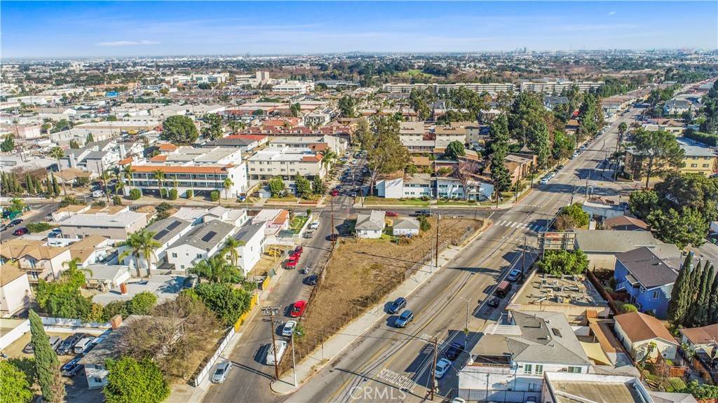 Harbor City, CA 90710,1604 261st ST