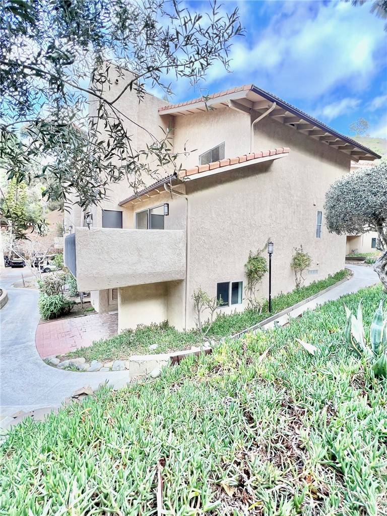 Avalon, CA 90704,64 Avalon Terrace RD
