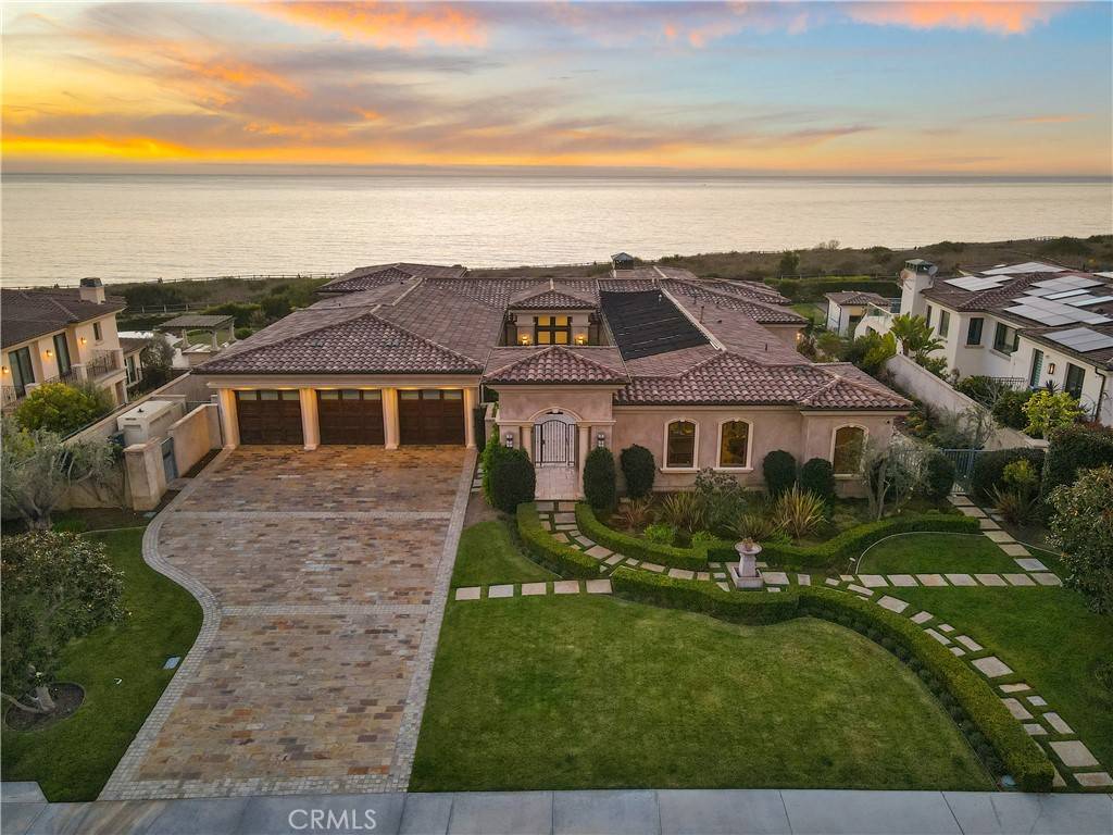 Rancho Palos Verdes, CA 90275,57 Via Del Cielo