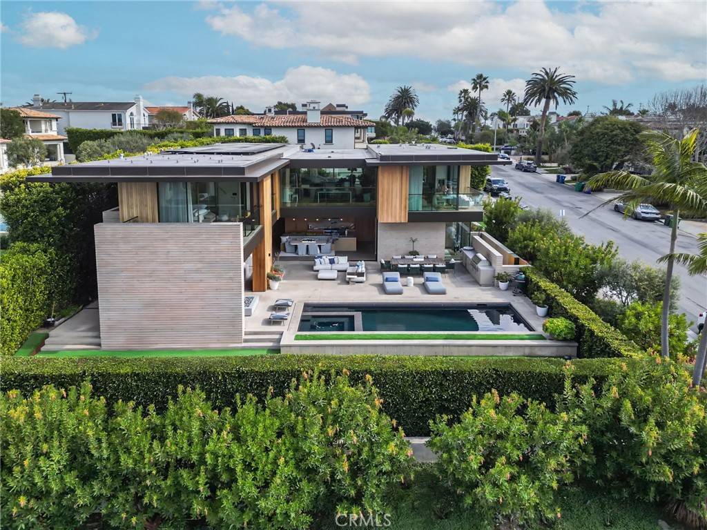 Manhattan Beach, CA 90266,100 N Dianthus ST