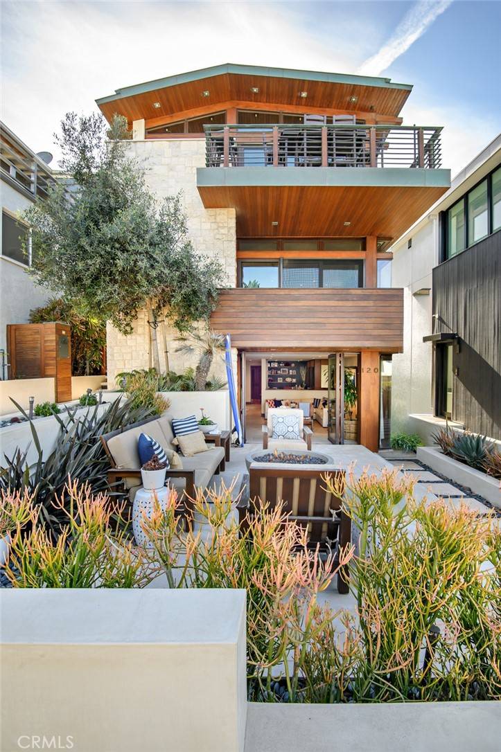 Manhattan Beach, CA 90266,120 2nd ST