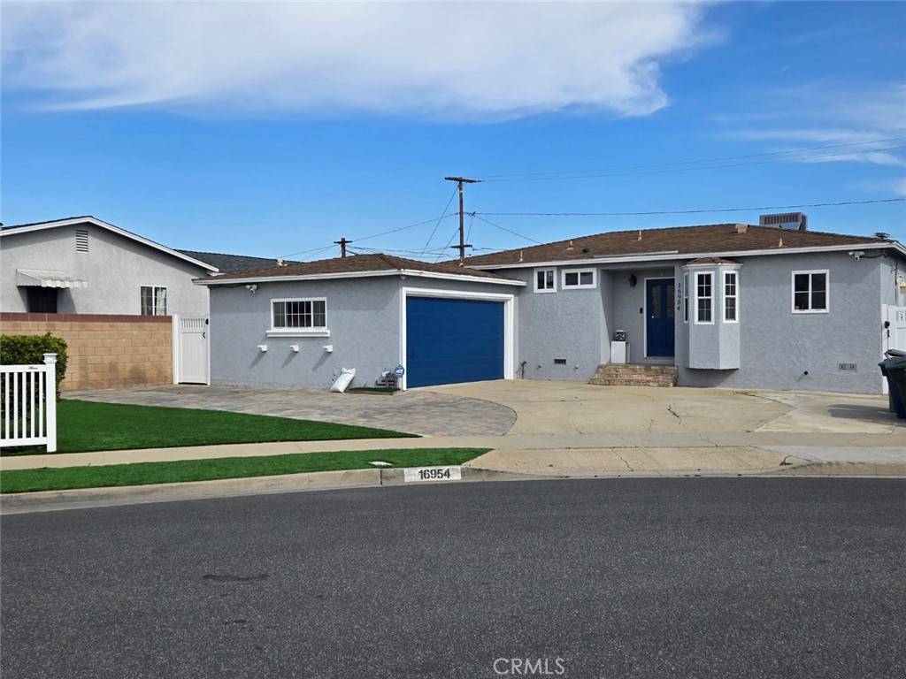 Gardena, CA 90247,16954 La Salle AVE
