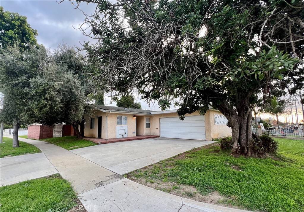 Gardena, CA 90248,15705 Deblynn AVE