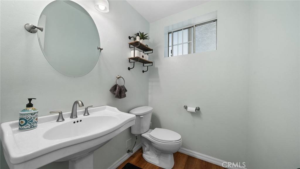 Hawthorne, CA 90250,4845 W 118th PL