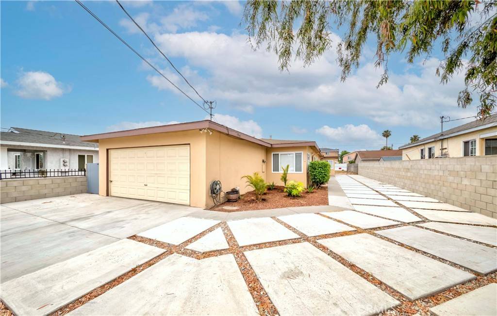 Torrance, CA 90501,1442 W 220th St.