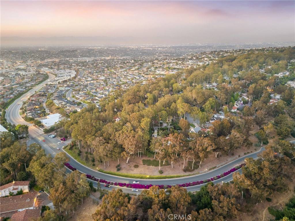 Palos Verdes Estates, CA 90274,105 Via Capay
