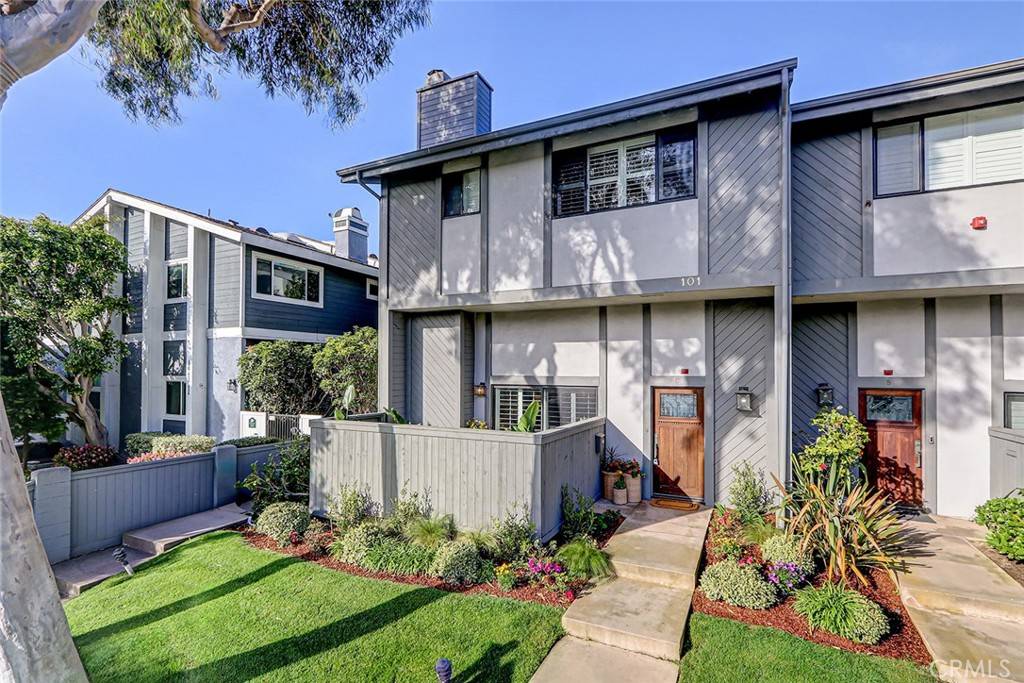 Redondo Beach, CA 90277,101 S Broadway #C