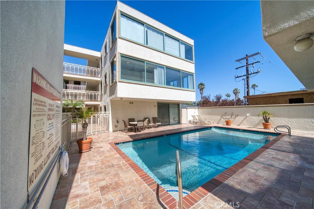Redondo Beach, CA 90277,201 Calle Miramar #16