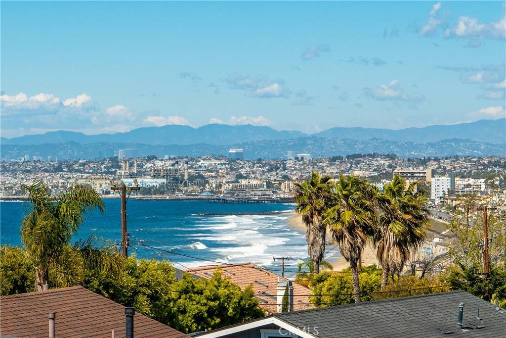 Redondo Beach, CA 90277,627 Camino De Encanto