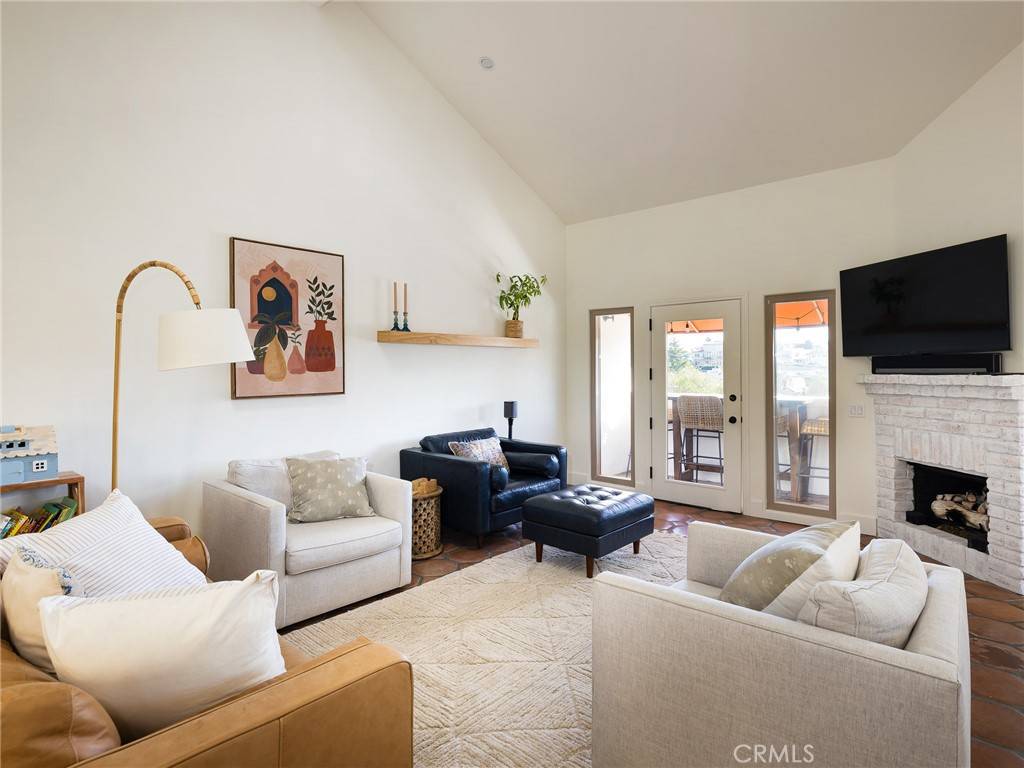 El Segundo, CA 90245,535 E Walnut AVE #A