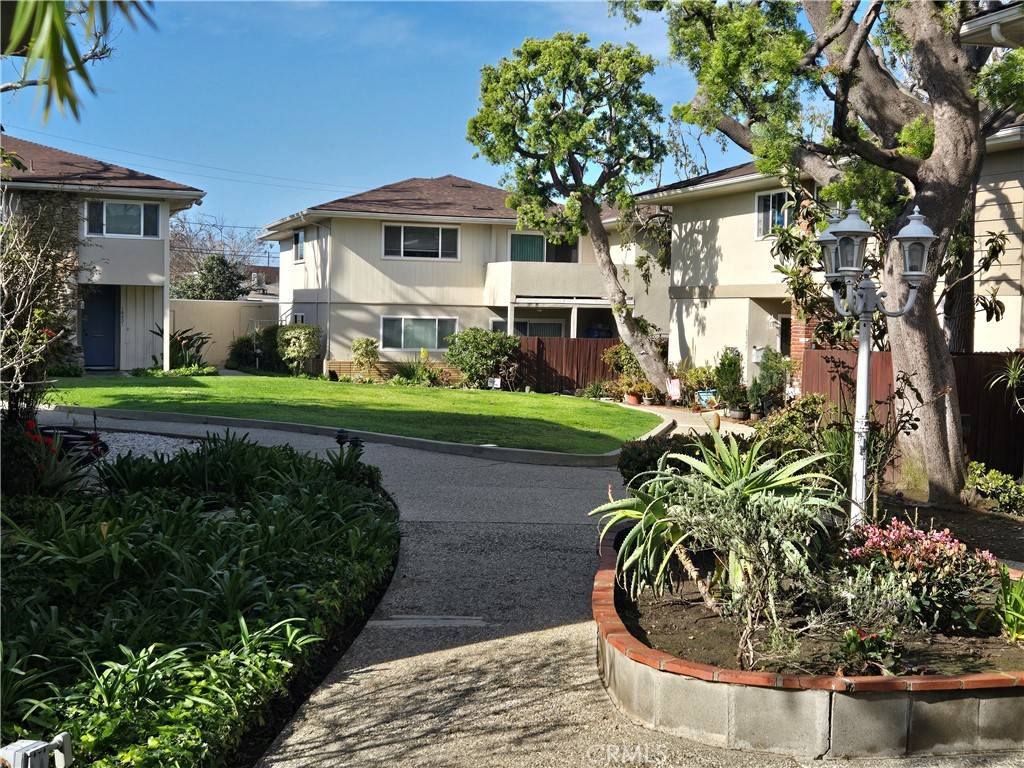 Torrance, CA 90504,18249 Van Ness AVE