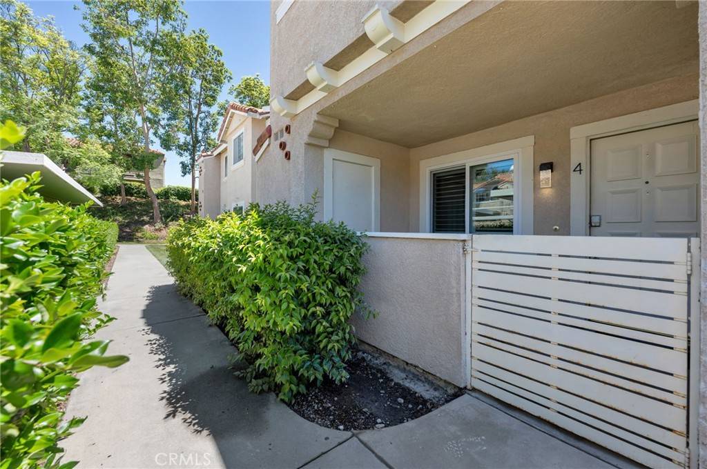 Rancho Santa Margarita, CA 92688,4 Gavilan #170