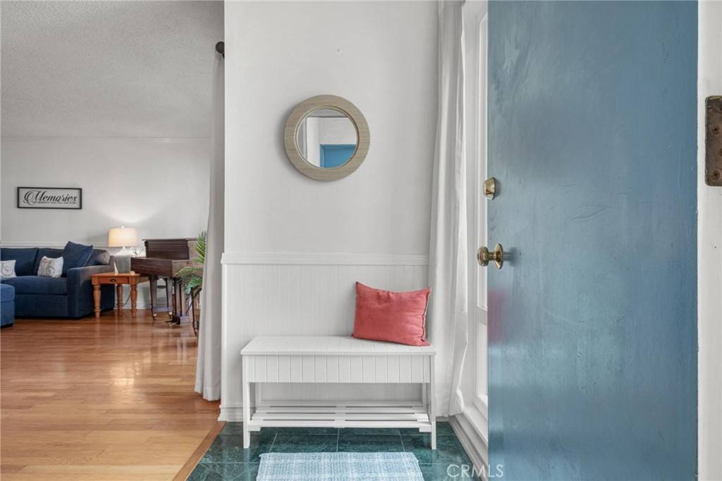 Redondo Beach, CA 90277,643 S Prospect Avenue #102