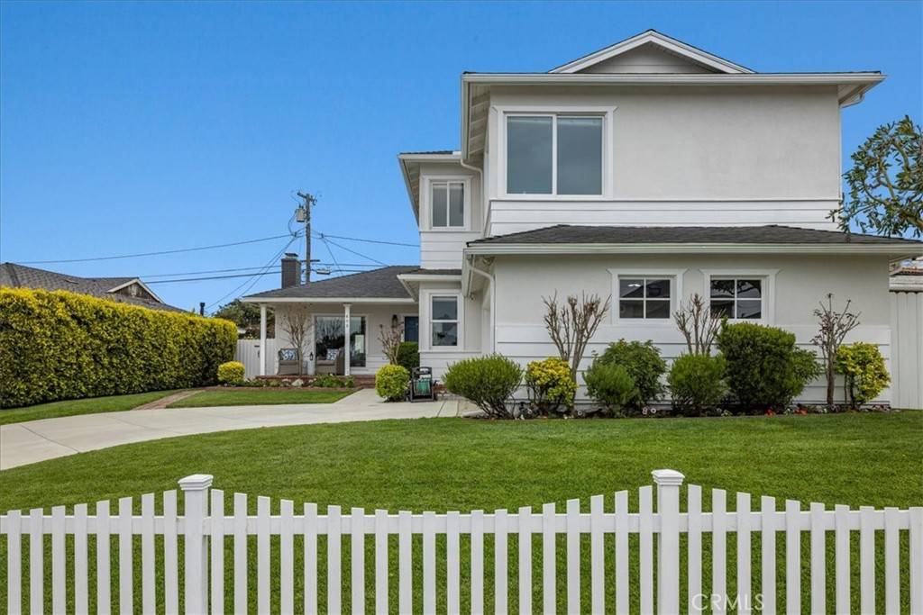 Redondo Beach, CA 90277,408 Via La Soledad