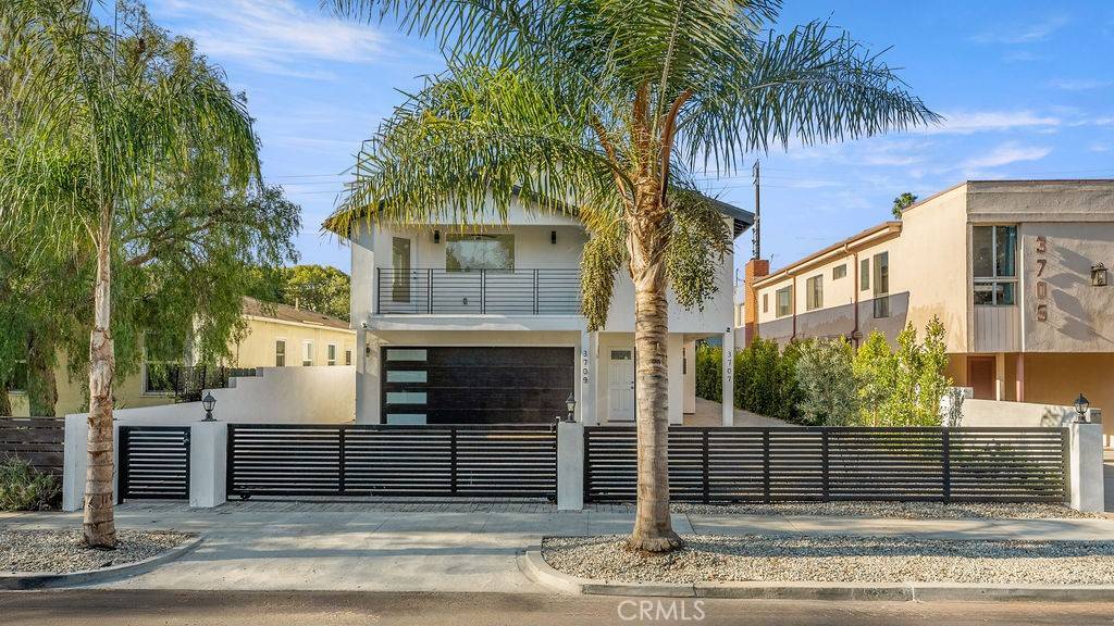 Los Angeles, CA 90034,3709 Greenfield AVE