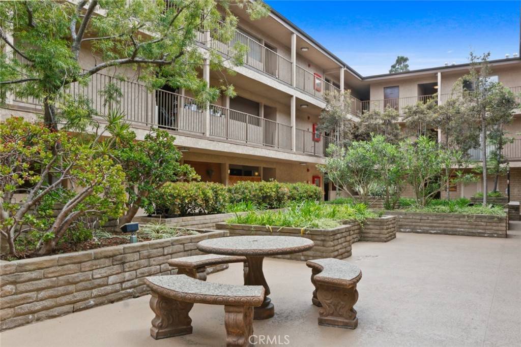 Gardena, CA 90249,2501 W Redondo Beach BLVD #238